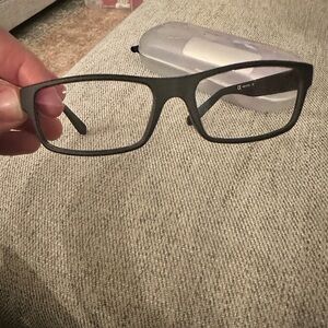 Nike kids black eyeglass frames with blue light blocking lenses 

Nike 5090 001